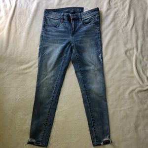 Light Blue American Eagle Jeans Size 4